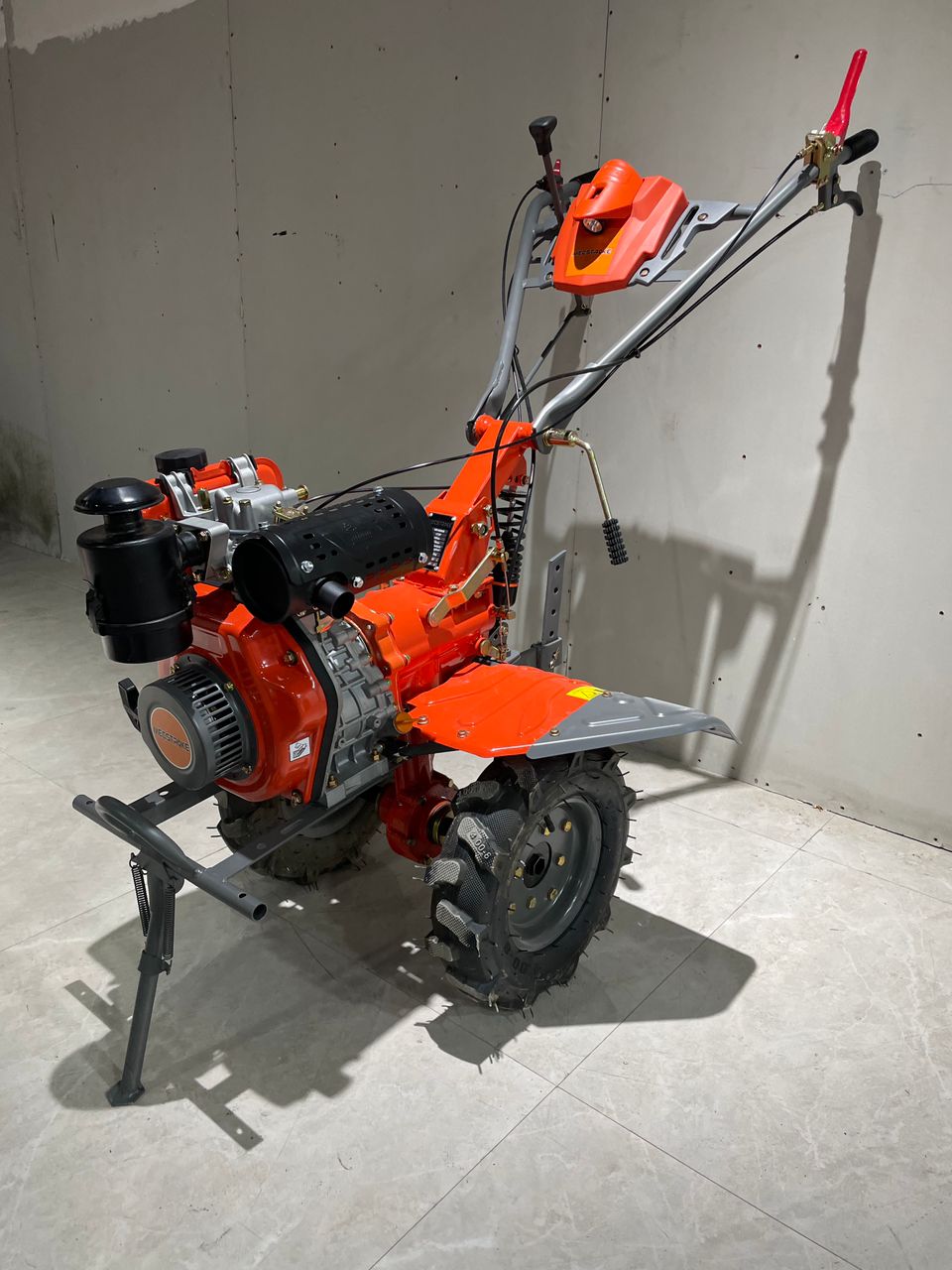MECSTROKE BRAND 8HP DIESEL OPERATED ROTARY CULTIVATOR /POWER TILLER /WEEDER-173F WITH SINGLE SHOCKER - Image 6