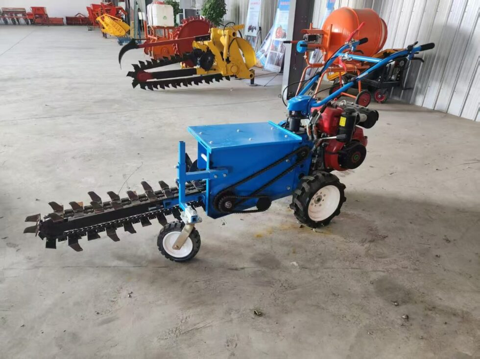 MECSTROKE BRAND MILD STEEL MINI TRENCH DIGGER MACHINE (WITH SINGLE CHAIN)